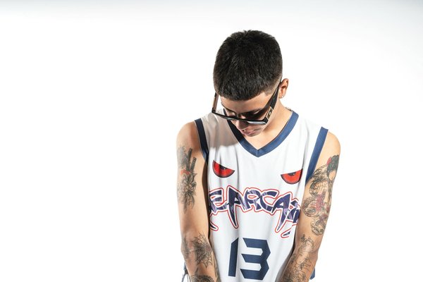 Transform Your Summer Wardrobe into Stunning Fall Fashion on a Budget: Simple Tips and Tricks!